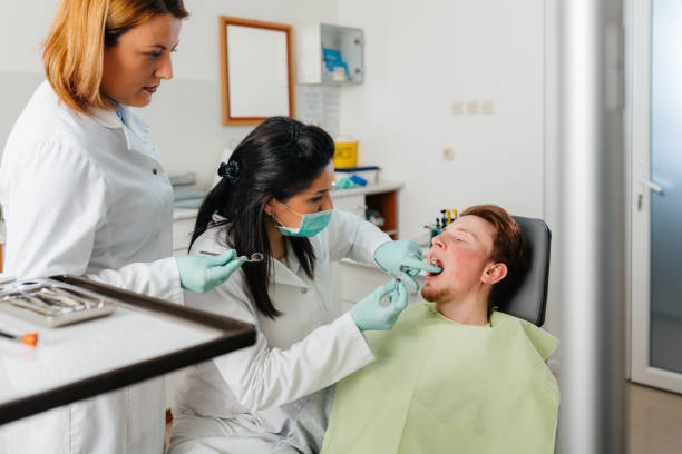  Everman, TX Emergency Dentist Pros